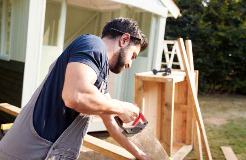 Quels sont les matériaux pour construire un kiosque de jardin ?